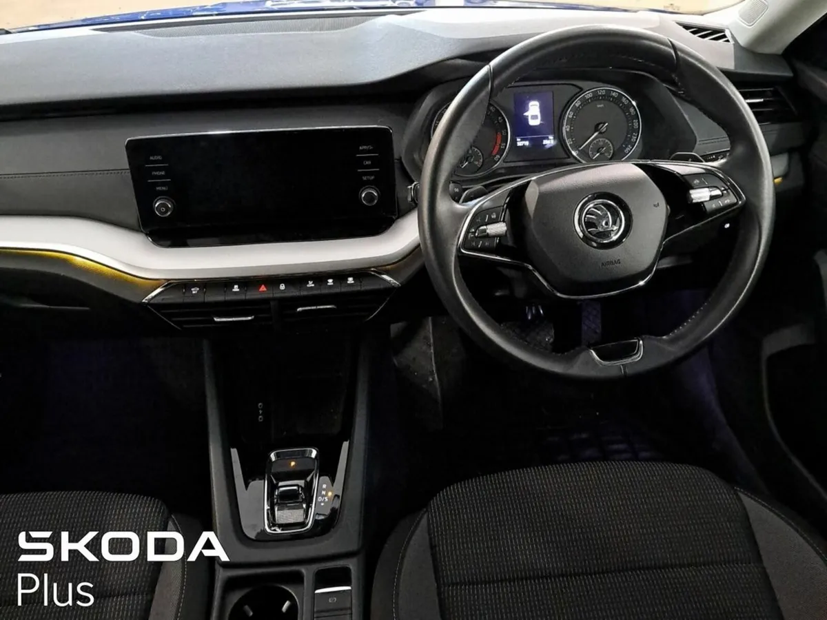 Skoda Octavia OCTAVIA AMB 2.0TDI 115HP DSG - Image 4