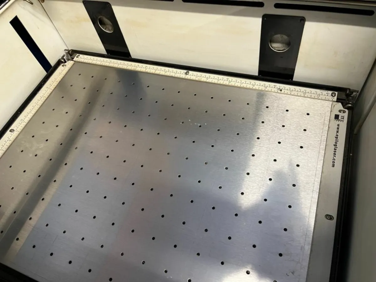 Laser Engraver and Cutter - Image 3