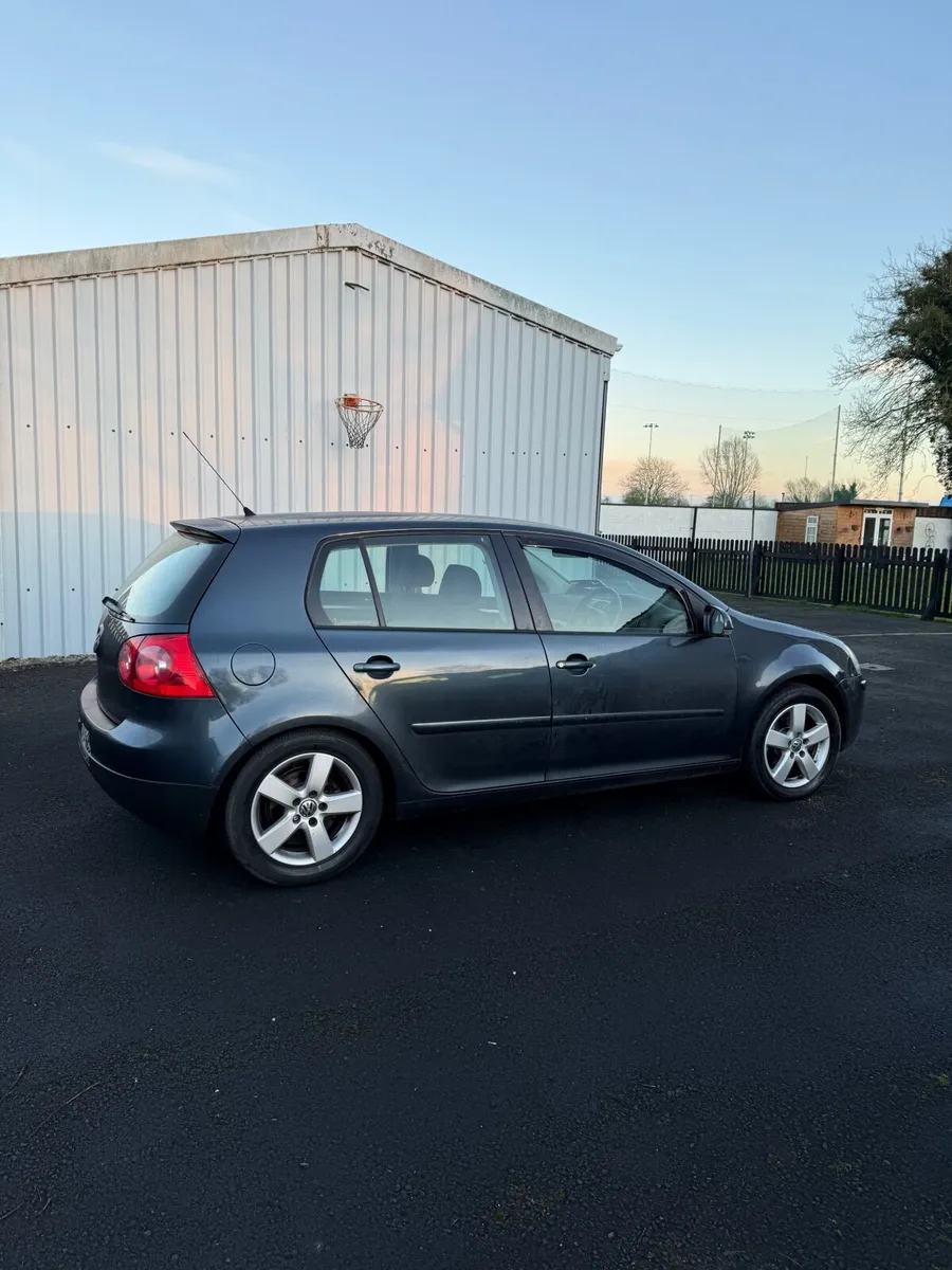 Volkswagen Golf 2007 - Image 1