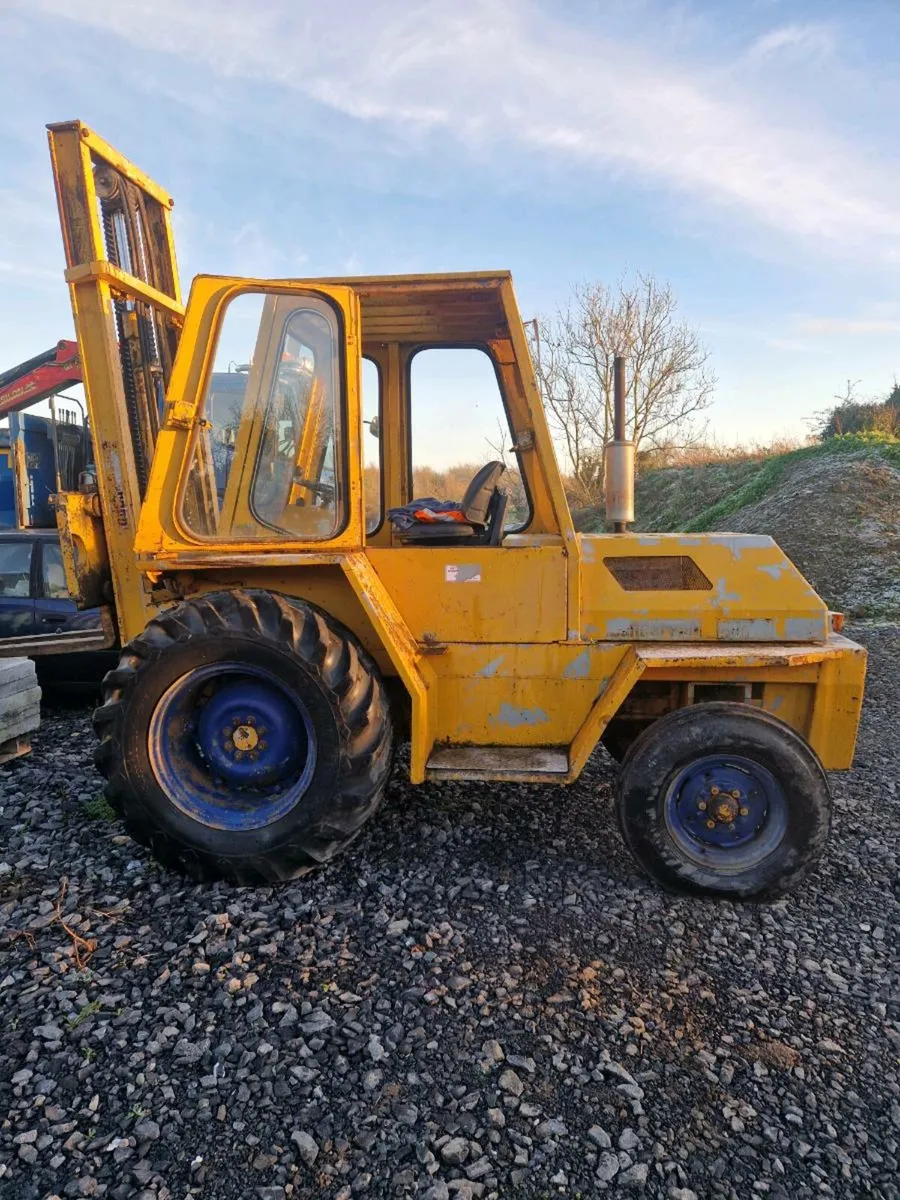 Sanderson all terrain forklift - Image 2