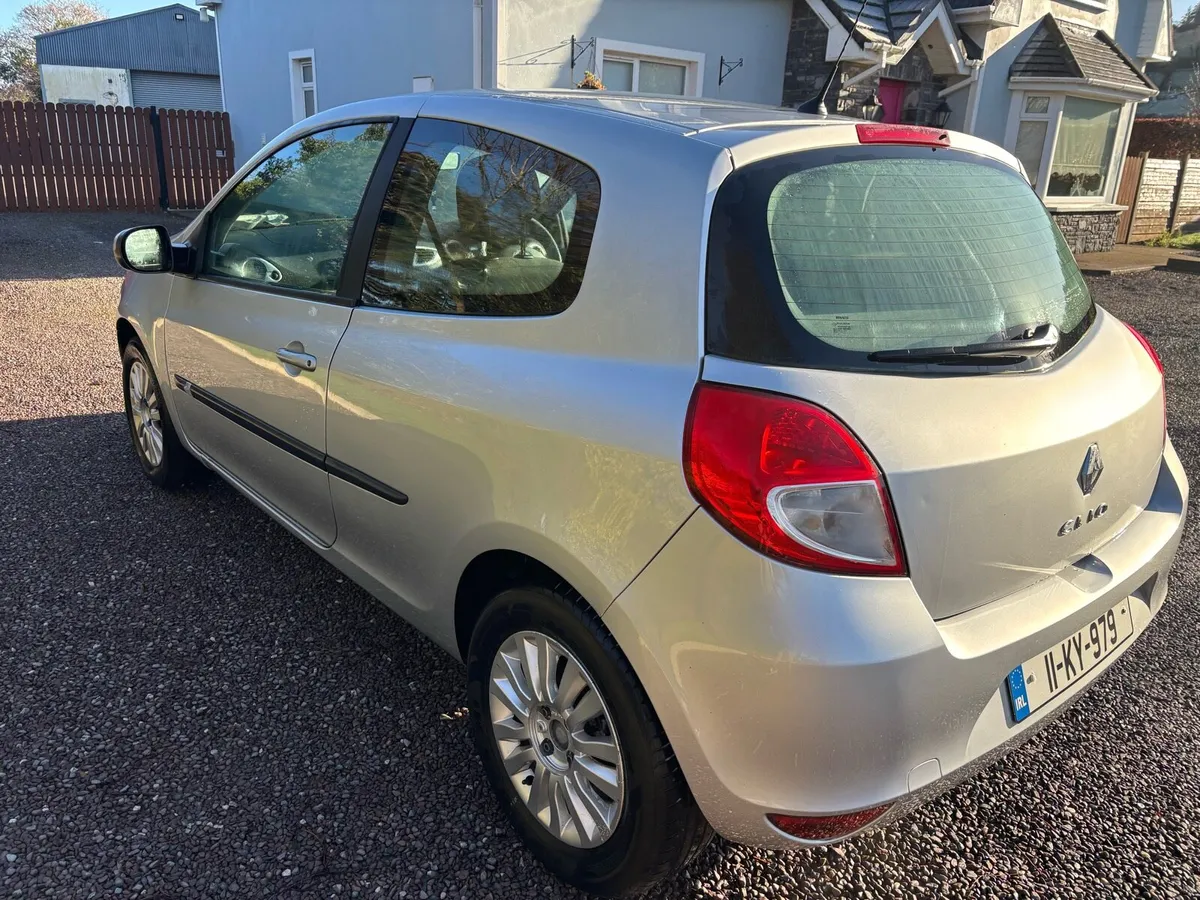 Renault Clio - Image 3