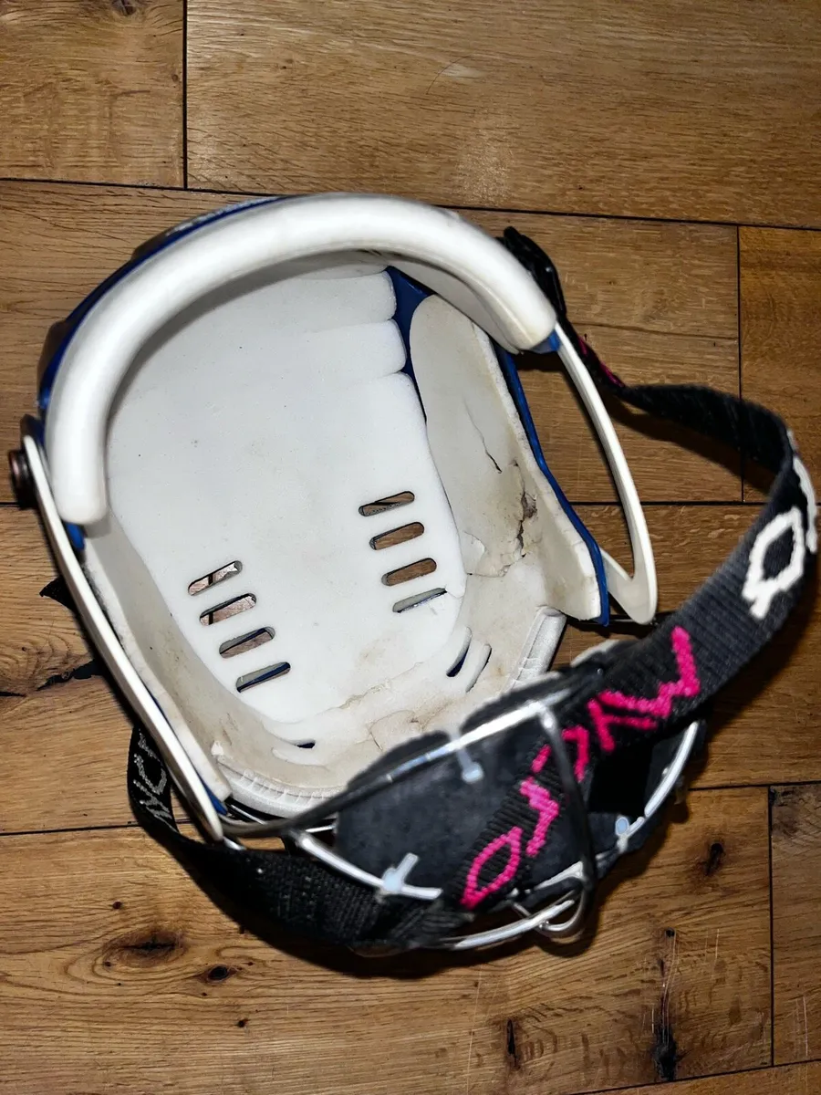 Mycro helmet - Image 4