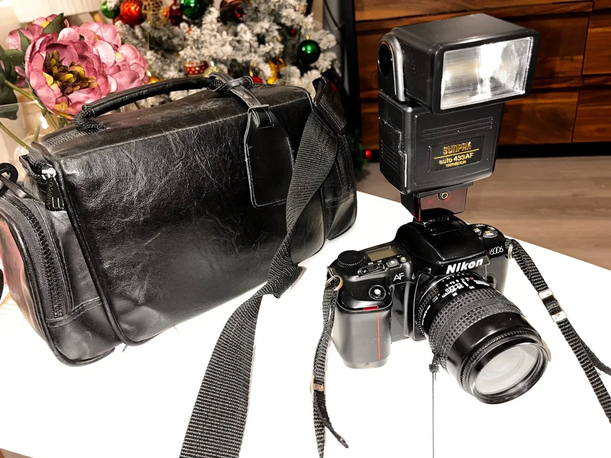 Nikon N6006 - Image 4