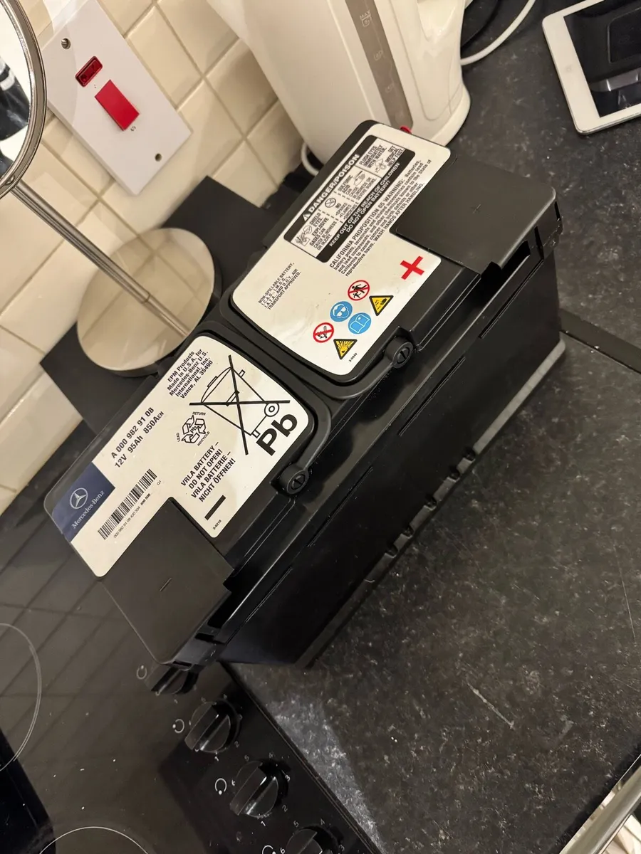 Brand new stop/start 95AH 850Aen Mercedes Battery - Image 1