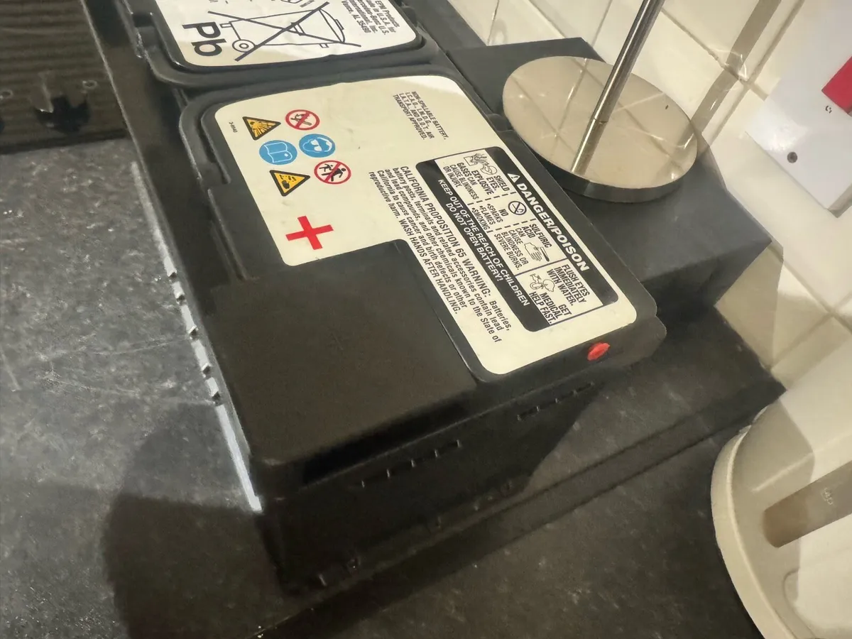 Brand new stop/start 95AH 850Aen Mercedes Battery - Image 2