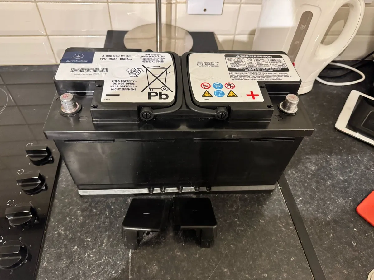 Brand new stop/start 95AH 850Aen Mercedes Battery - Image 4
