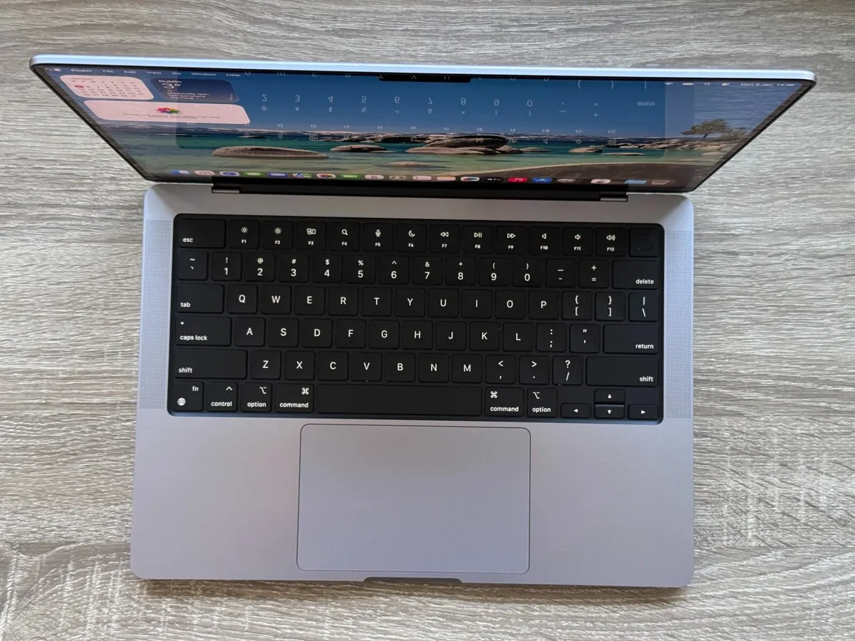 MacBook Pro 14" 2021 M1 Pro | 16GB | 512GB - Image 2