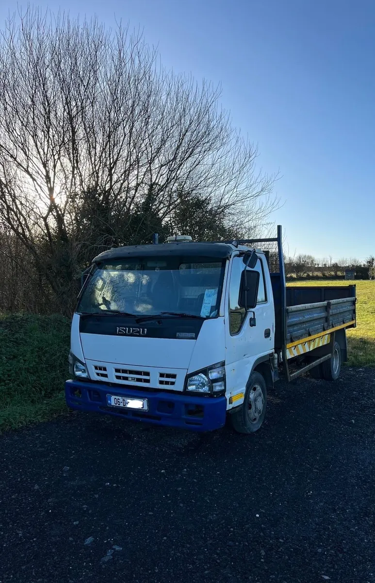 Isuzu NPR 3.5 tonne Truck - Image 1