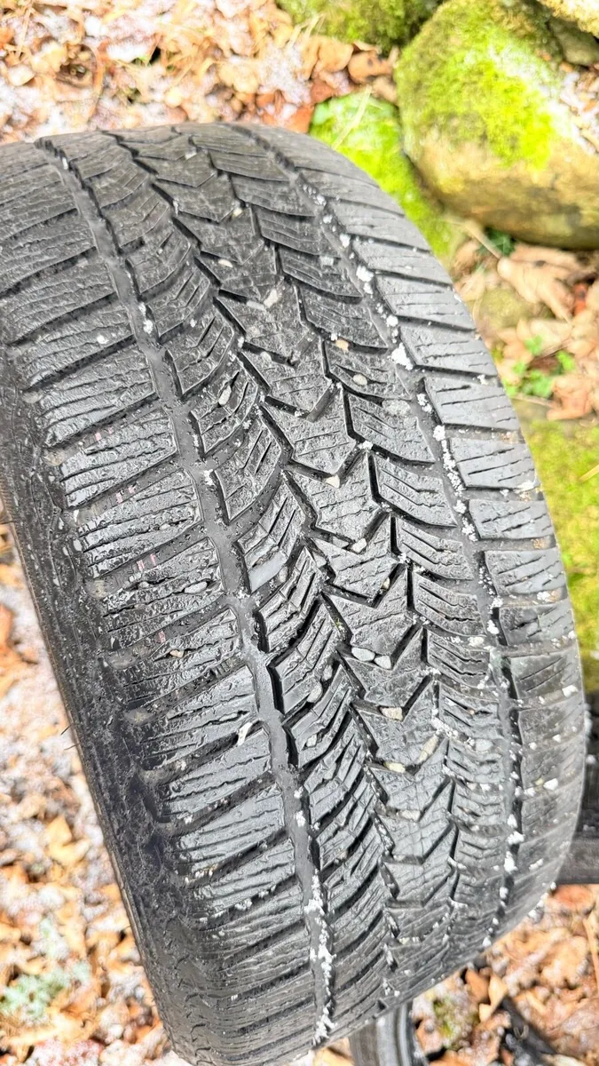 Winter tires DABICA 225/40R18  92V M+S - Image 1