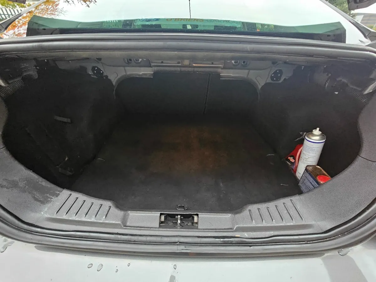 Ford Focus 2015 - 1.6L Diesel - Image 2