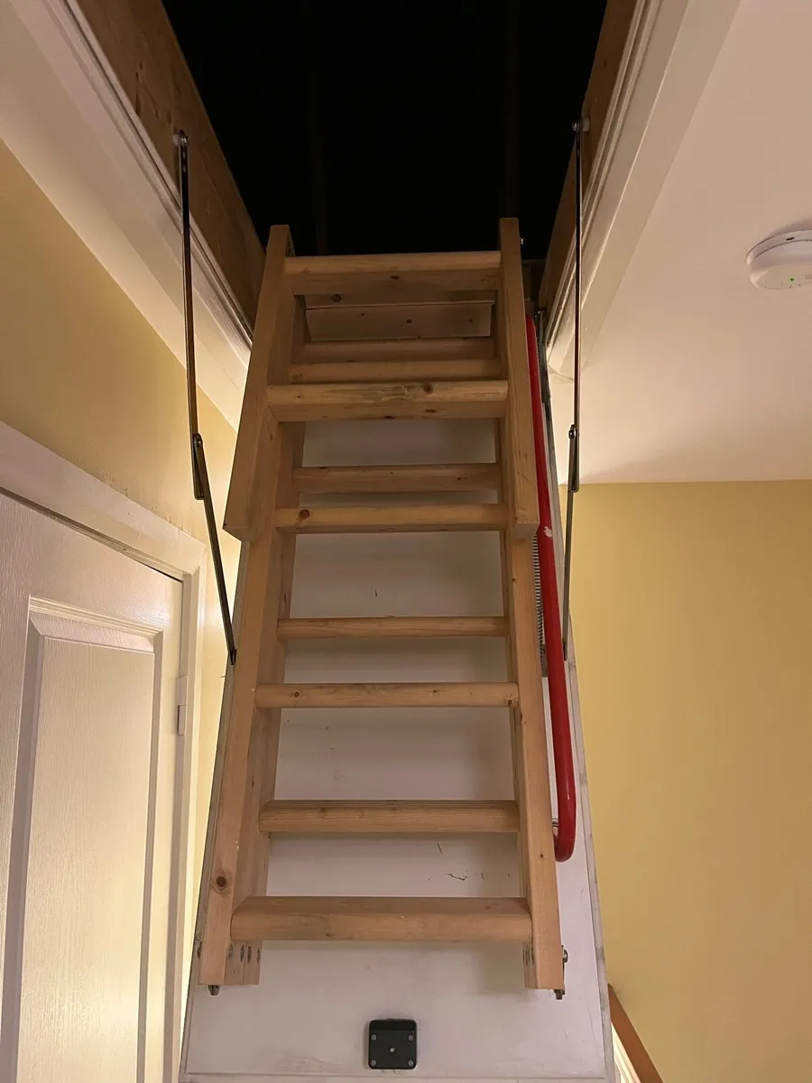 Fakro attic door and stairs - Image 2