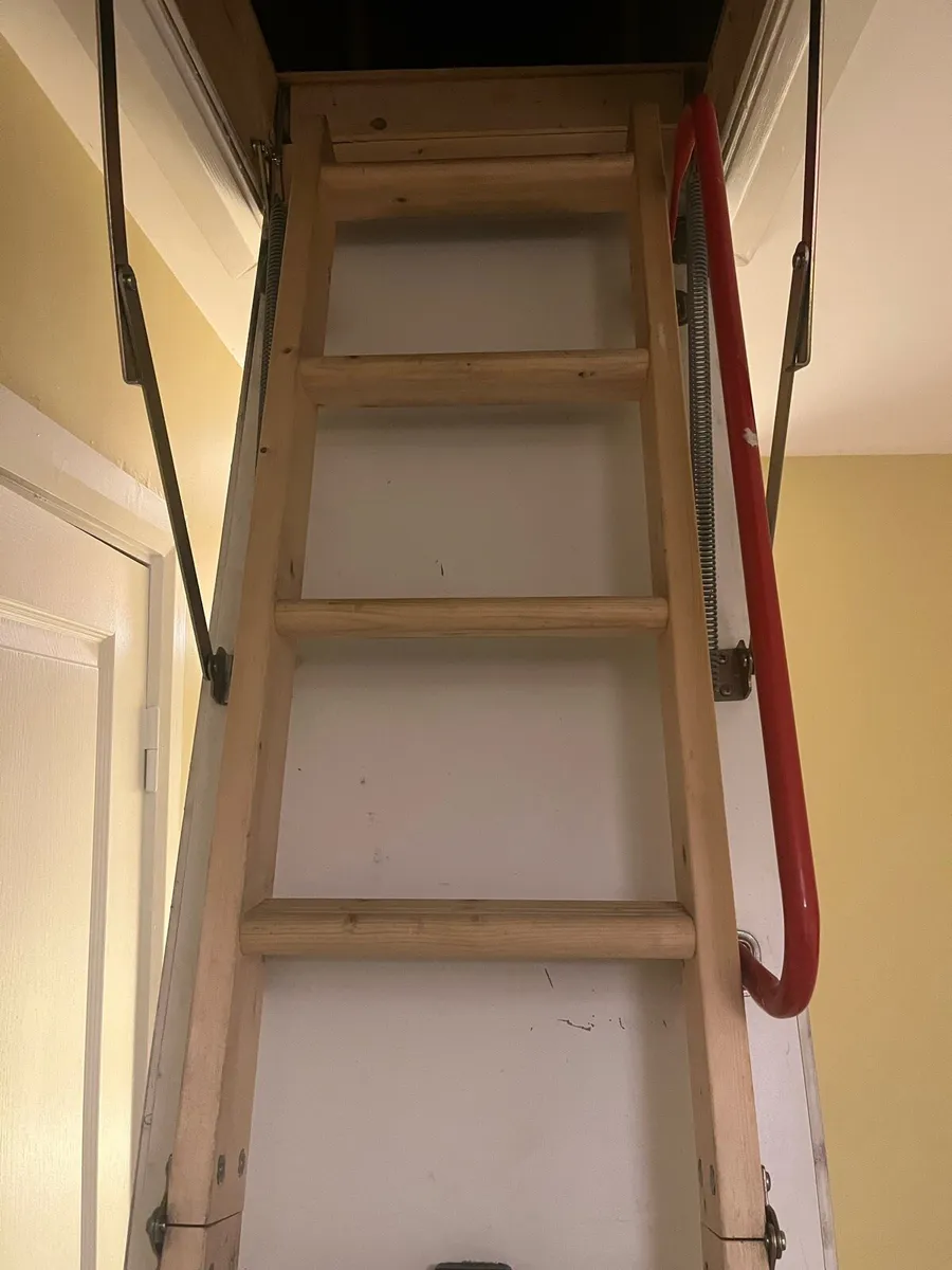 Fakro attic door and stairs - Image 4