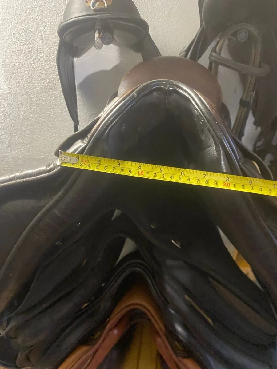 18” Stubben Siegfried Leather saddle - Image 4