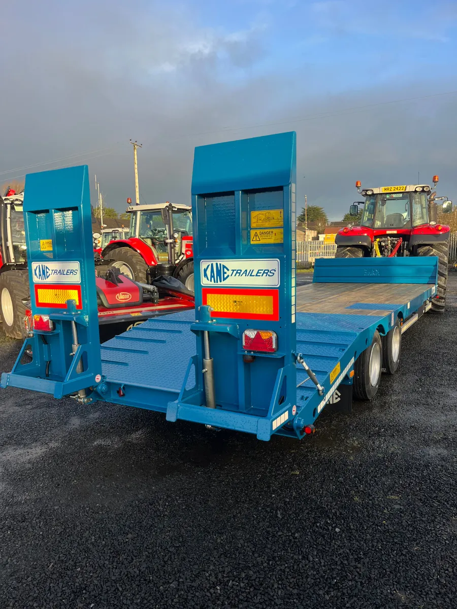 Kane low loader 24ft - Image 2