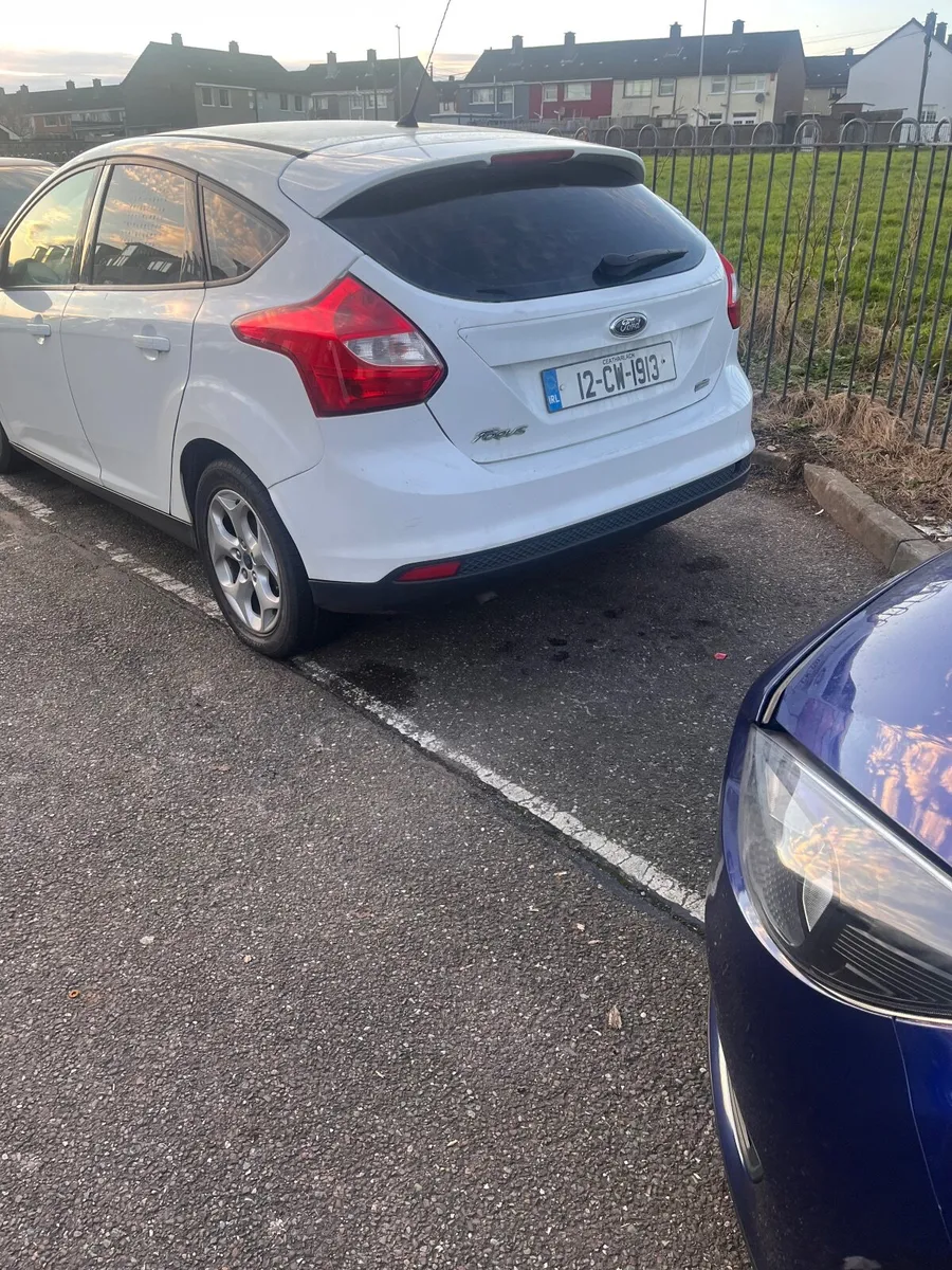 Ford Focus 2012 READ ADD - Image 2