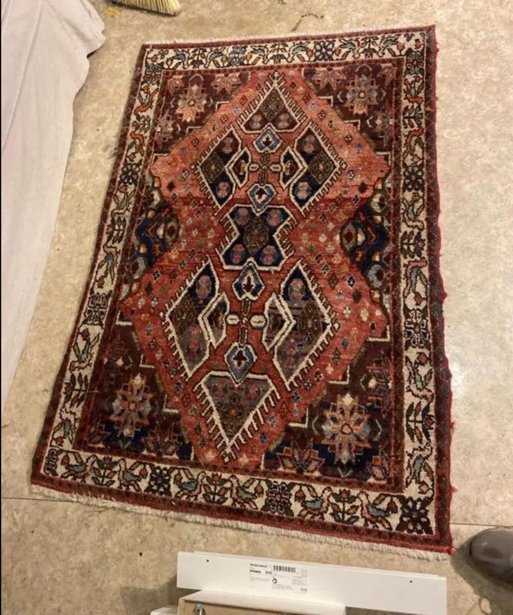 100% wool Kilm rug - Image 1