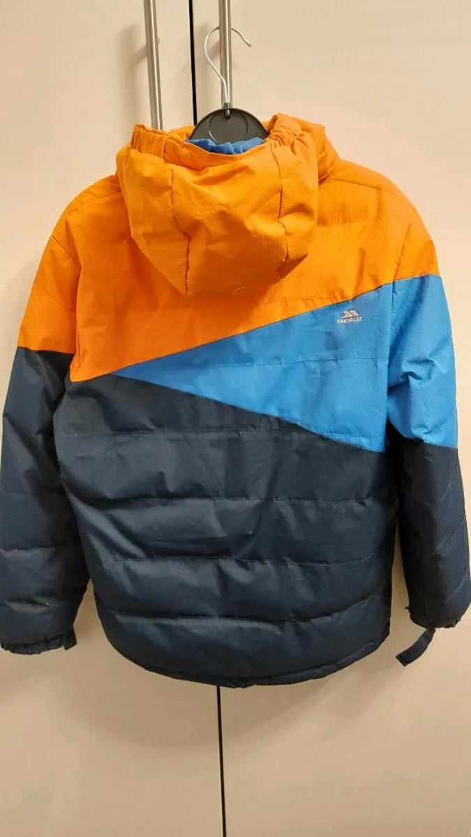 Trespass waterproof jacket - Image 3