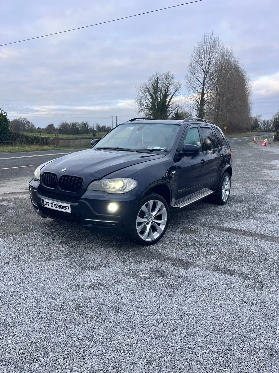 BMW x5 CREW CAB XDRIVE €6000 - Image 2