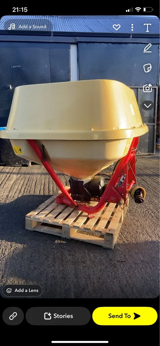 Vicon spreader - Image 3