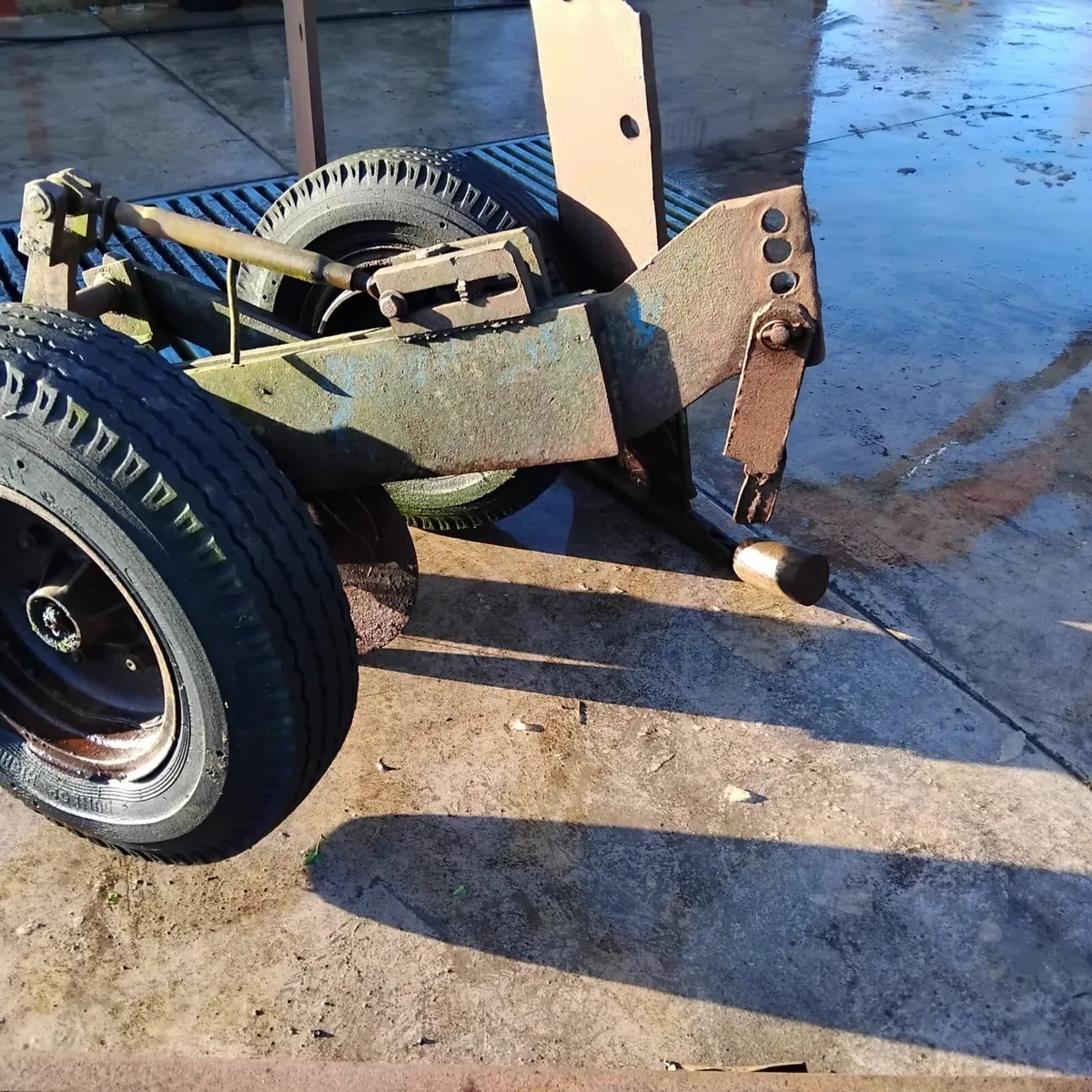 Mole plough and heavy duty link box - Image 1