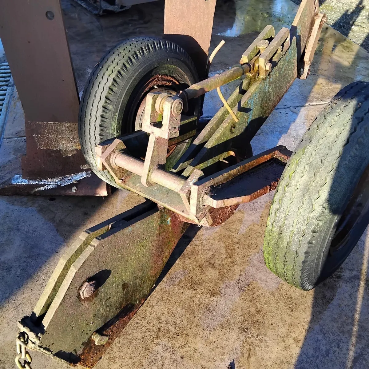 Mole plough and heavy duty link box - Image 2