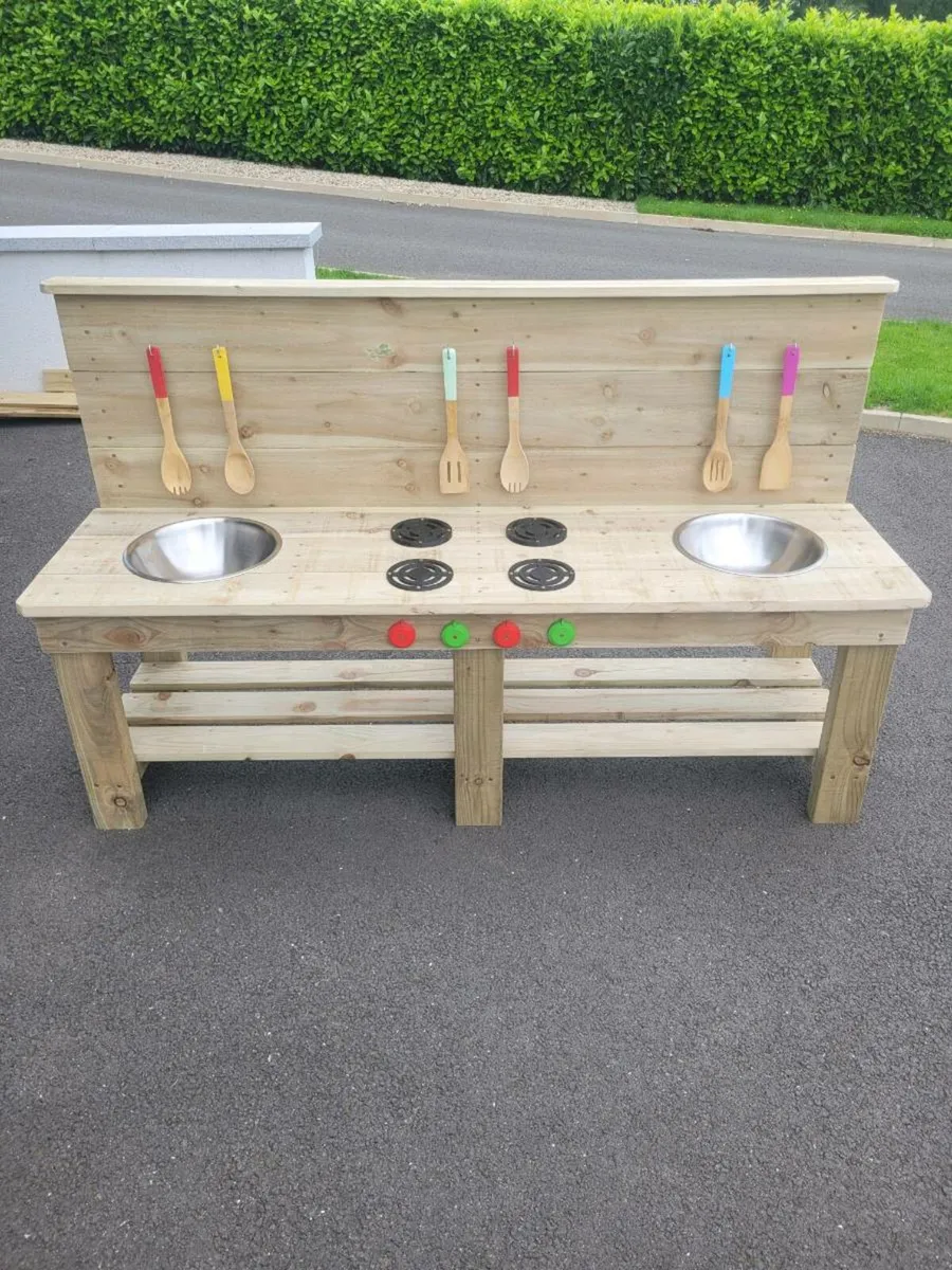 Mud Kitchen - Image 1