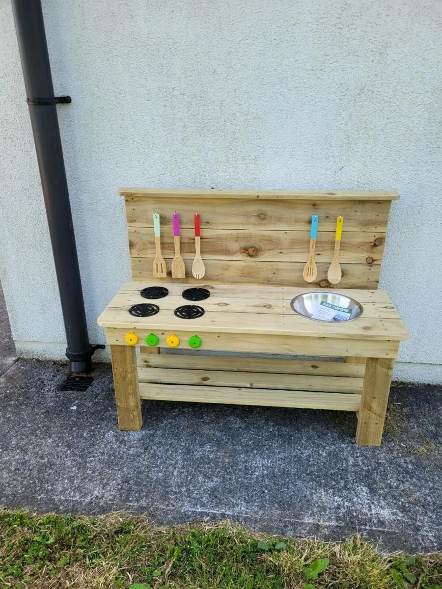 Mud Kitchen - Image 3