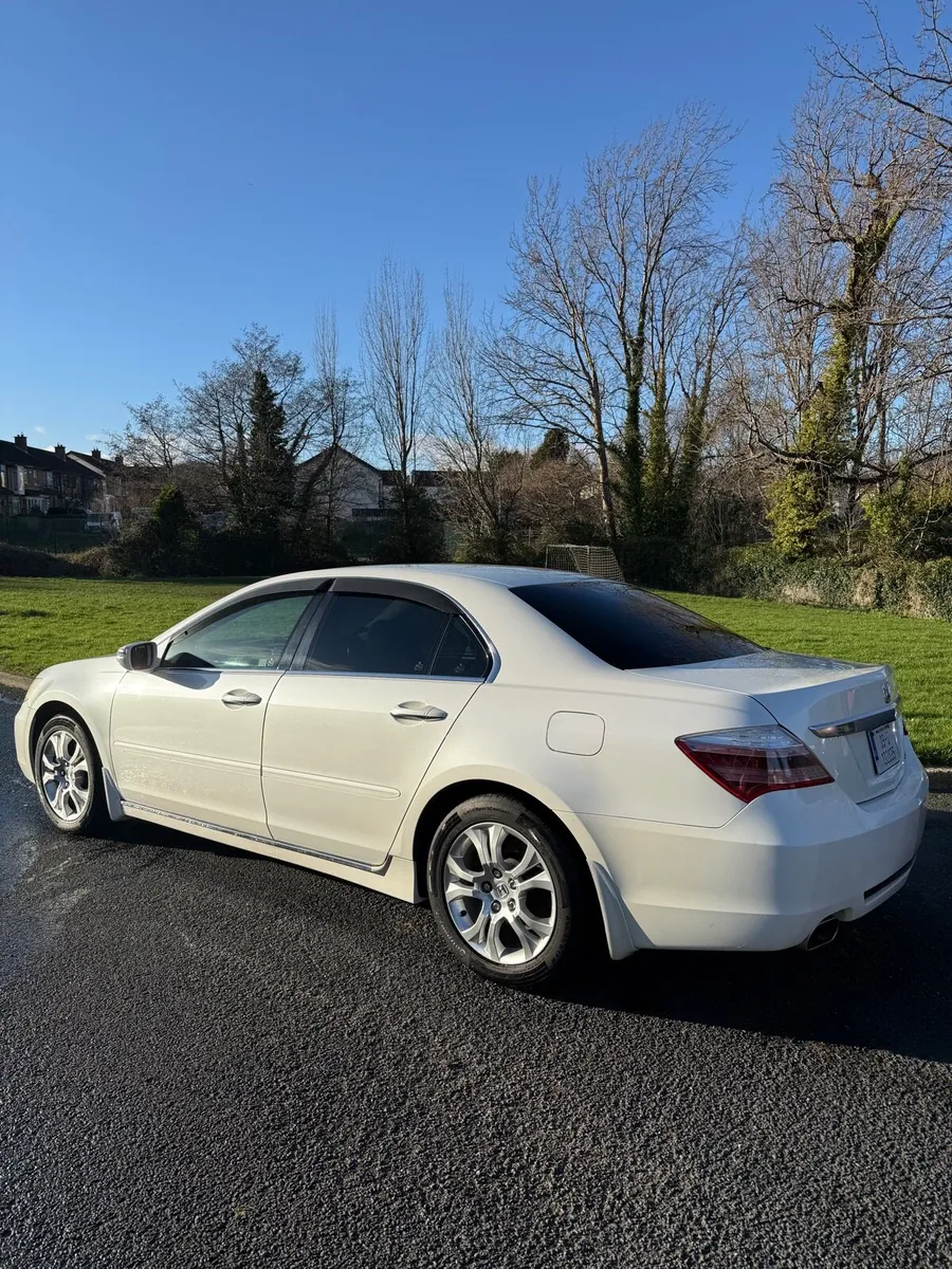 2009 Honda Legend - Image 3