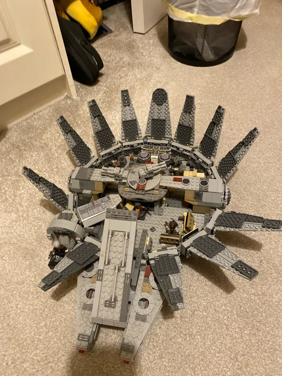 Lego Star Wars millennium falcon - Image 2