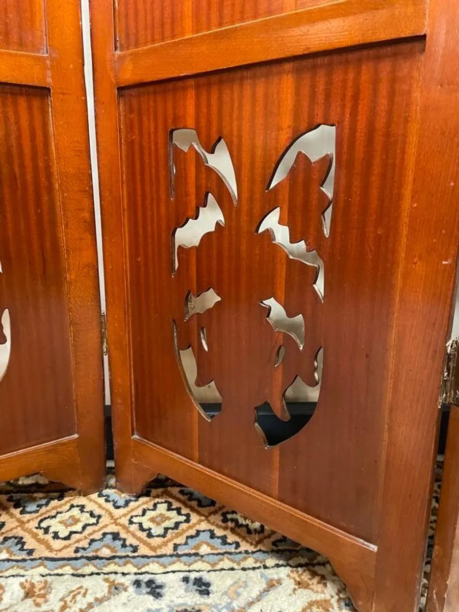 ON SALE ! Was 395 Now 330! Vintage Wooden Folding Screen - Image 2
