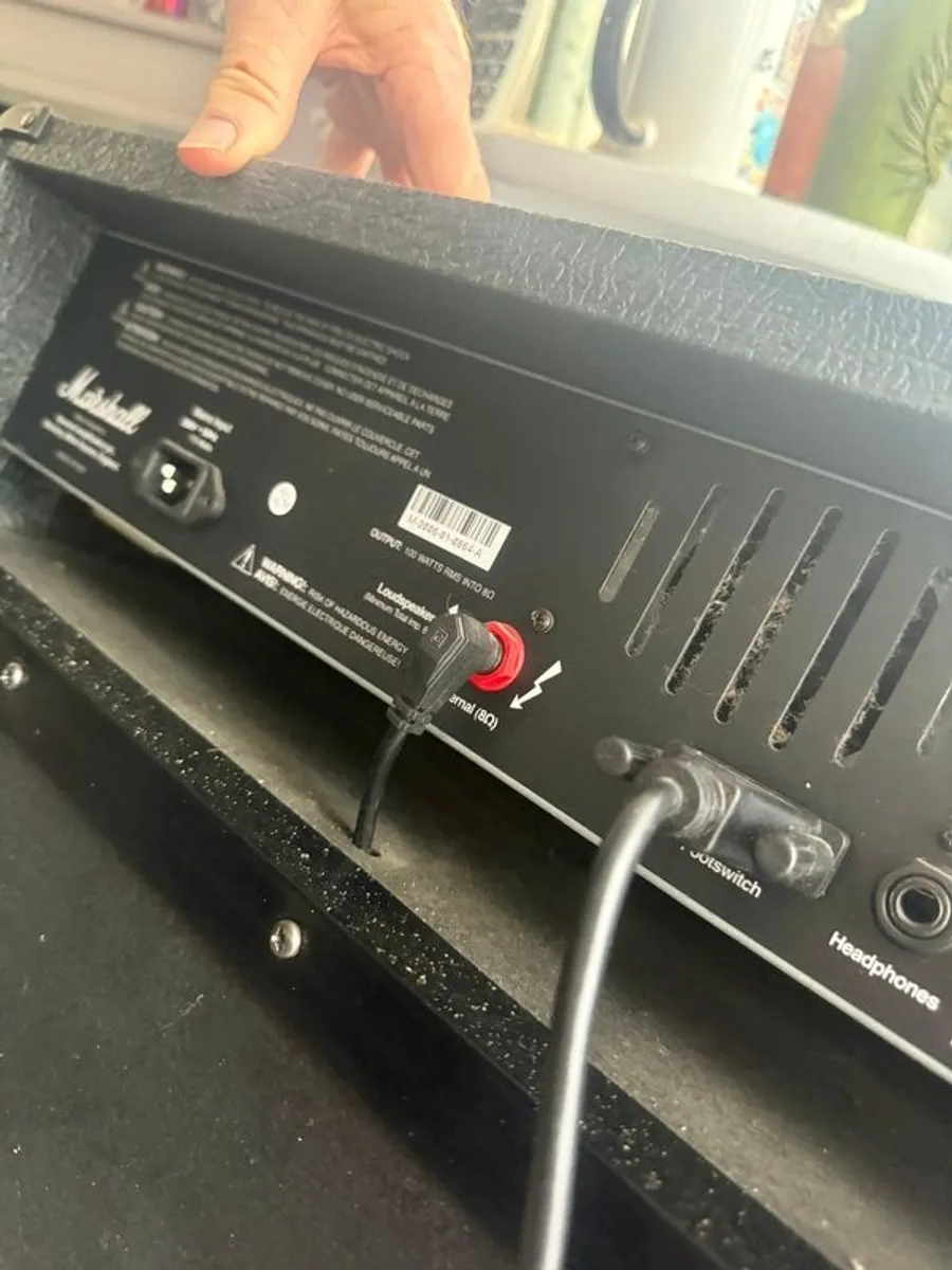 Marshall 100 Watt. Valvestate Combo Amplifier - Image 4