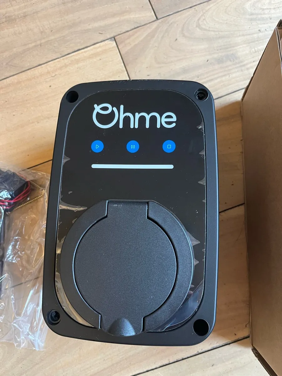 Ev charger - Image 1