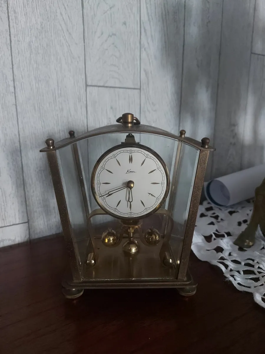 Kern 400 day clock - Image 1