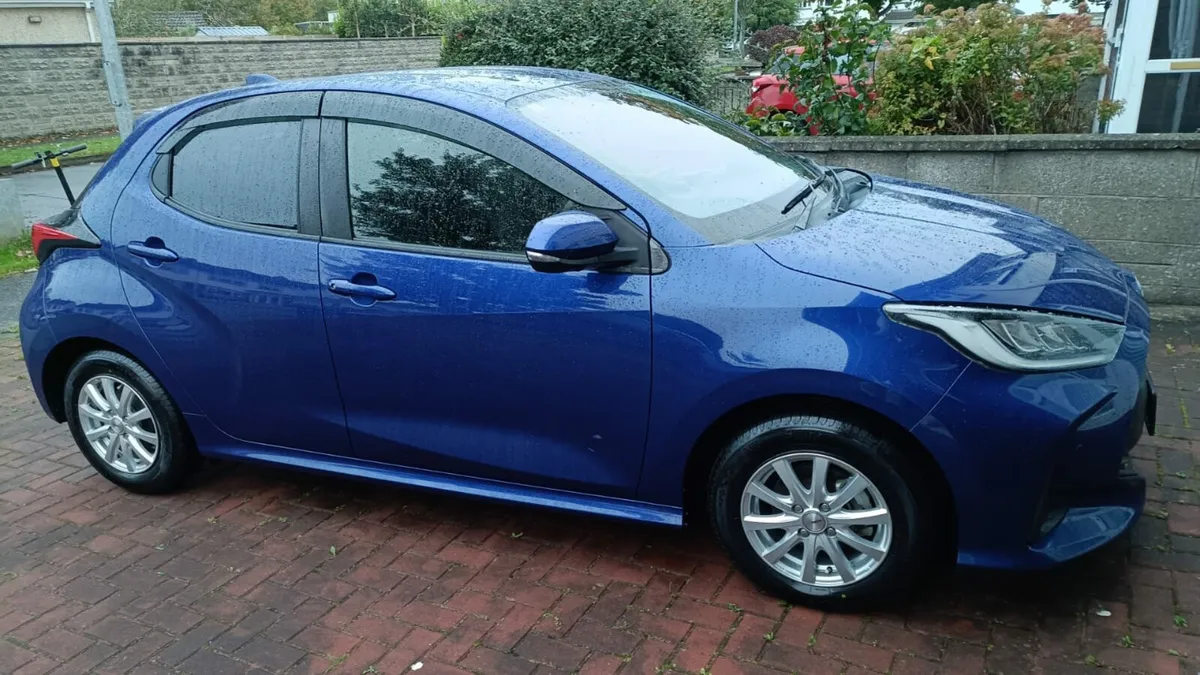 Toyota Yaris G Low milage and No scratches - Image 2