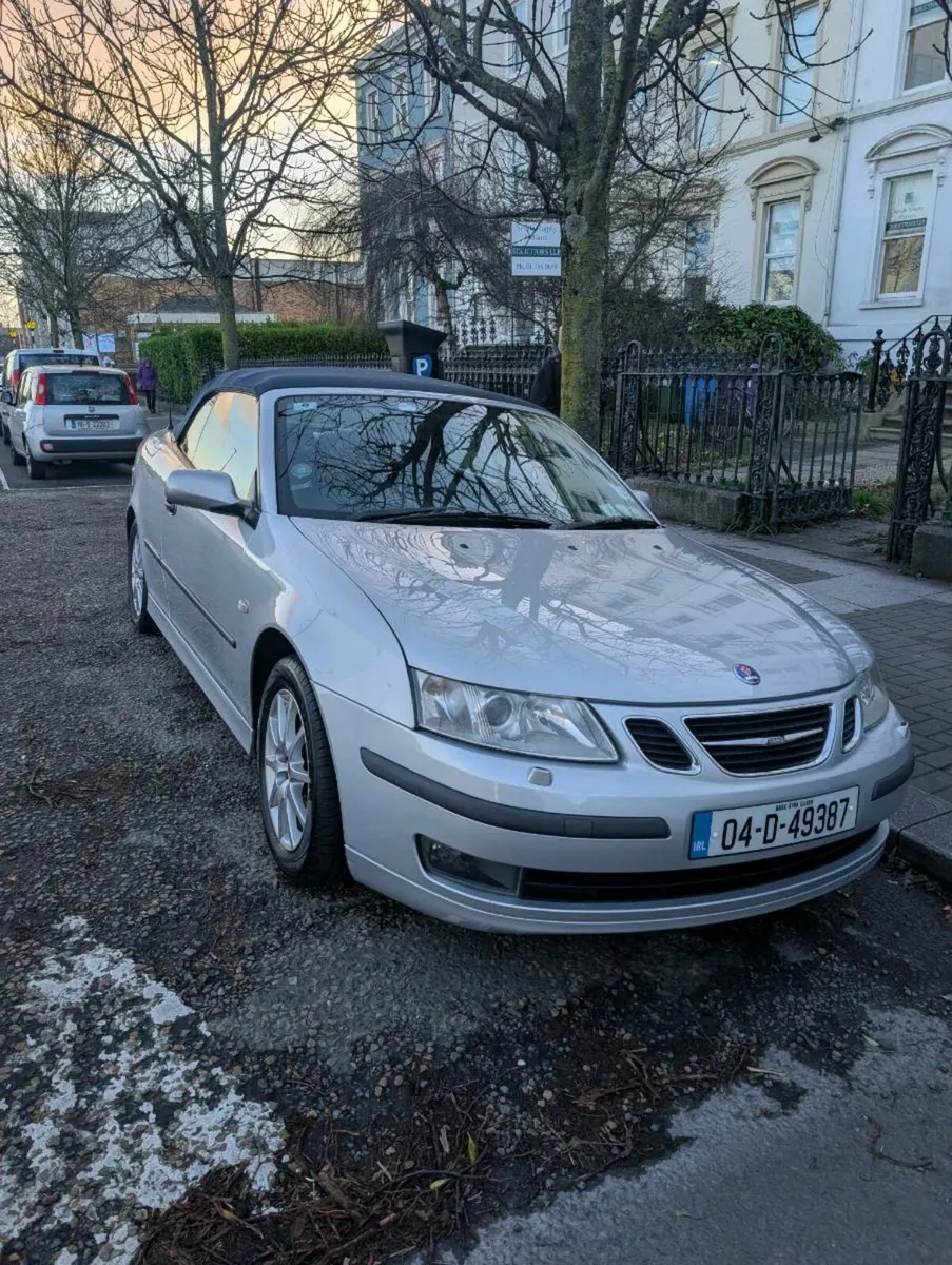 Saab 93 - Image 1