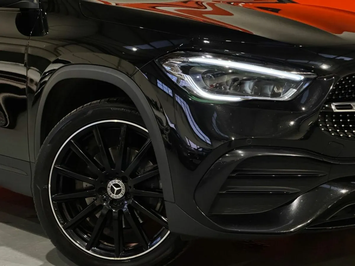 Mercedes-Benz GLA GLA 250 E AMG LINE PREMIUM PLUS - Image 4