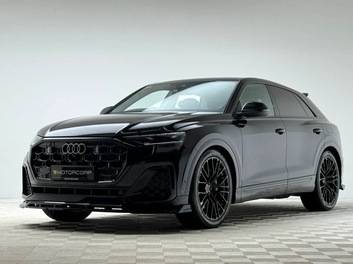 Audi Q8 55 TFSI E S LINE 375HP QUATTRO - Image 3