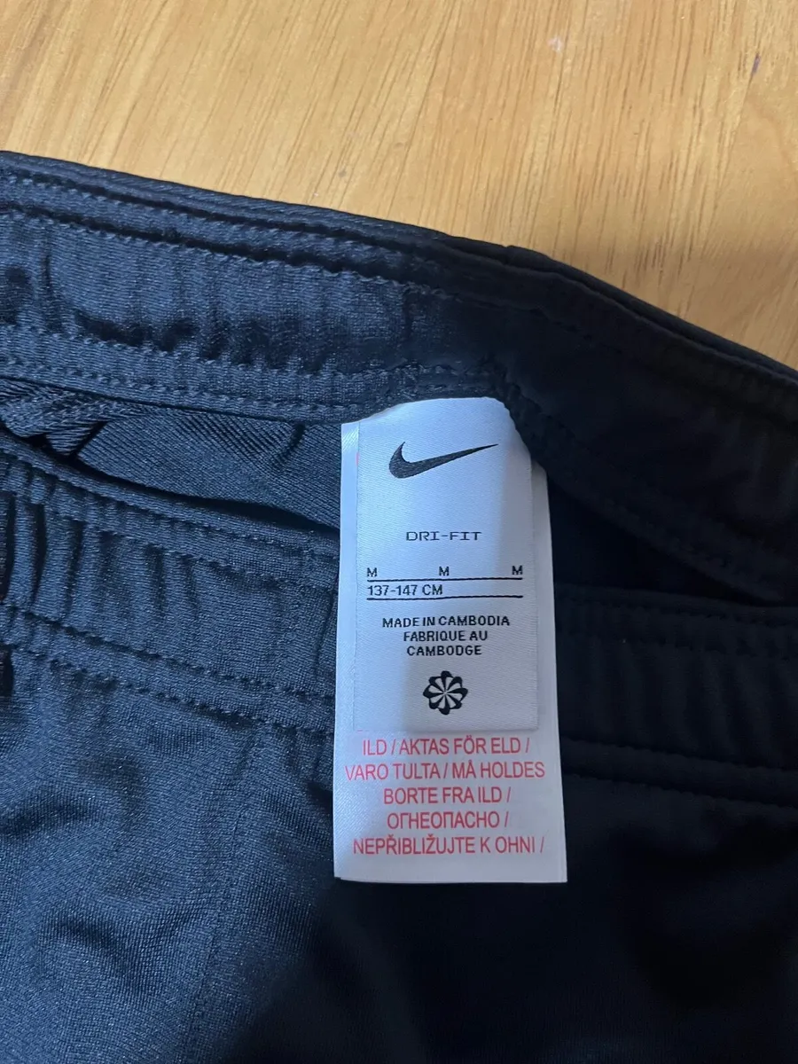 Nike Liverpool Track suit age 9-10 EU size - Image 2