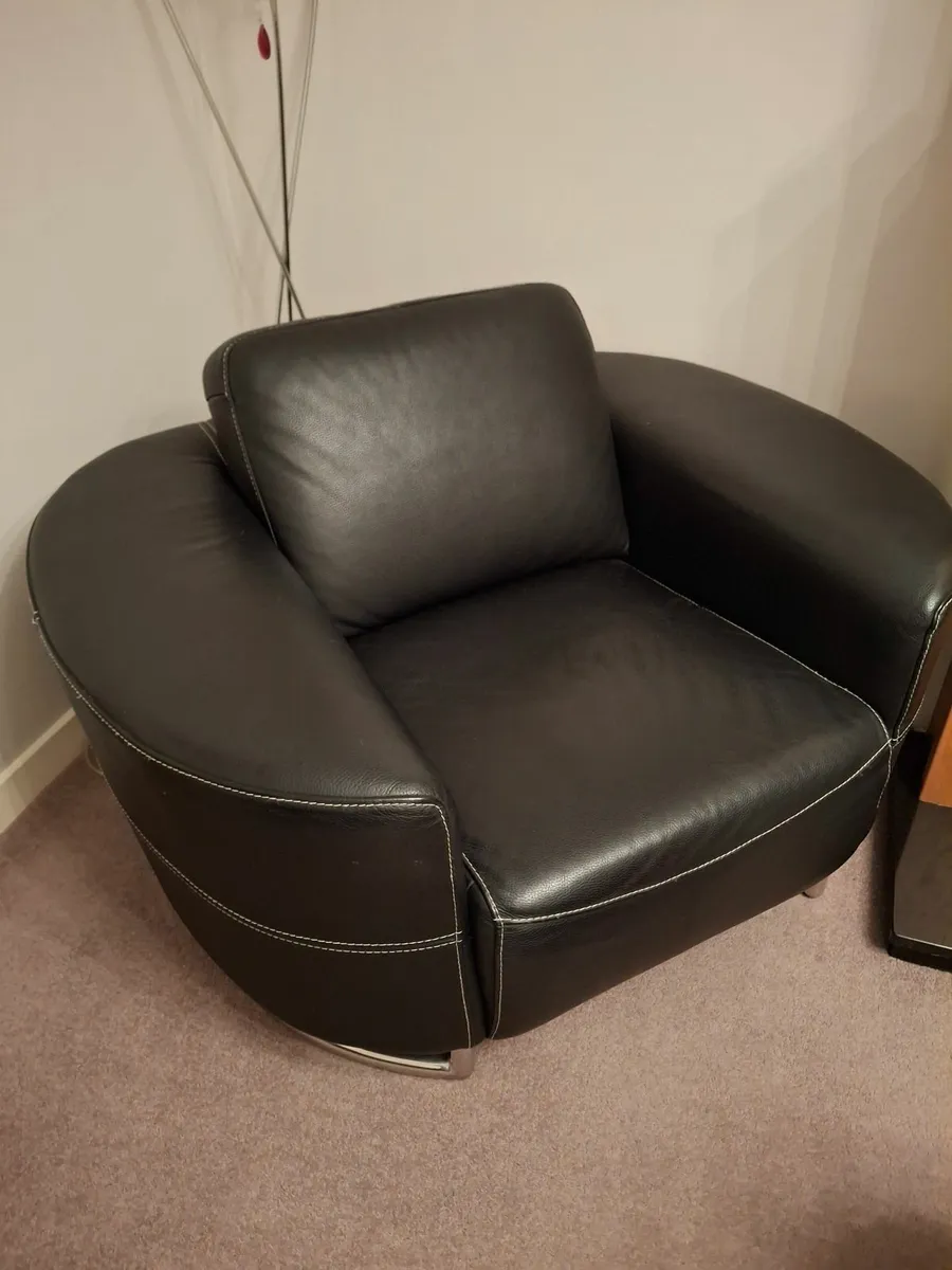 Leather sofa & armchair - Image 4