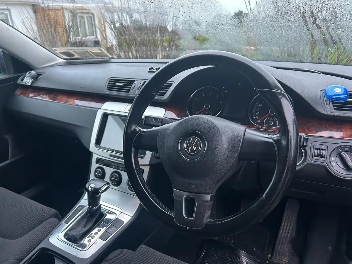 VW Passat Automatic 1.4L petrol - Image 4