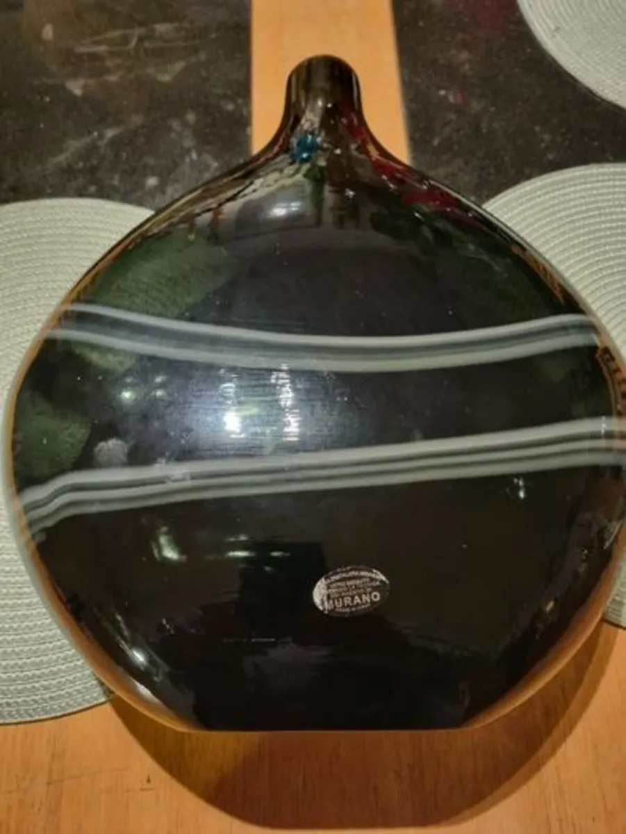 Mid-Century Modern Murano Glass Decorative Vase - Image 4