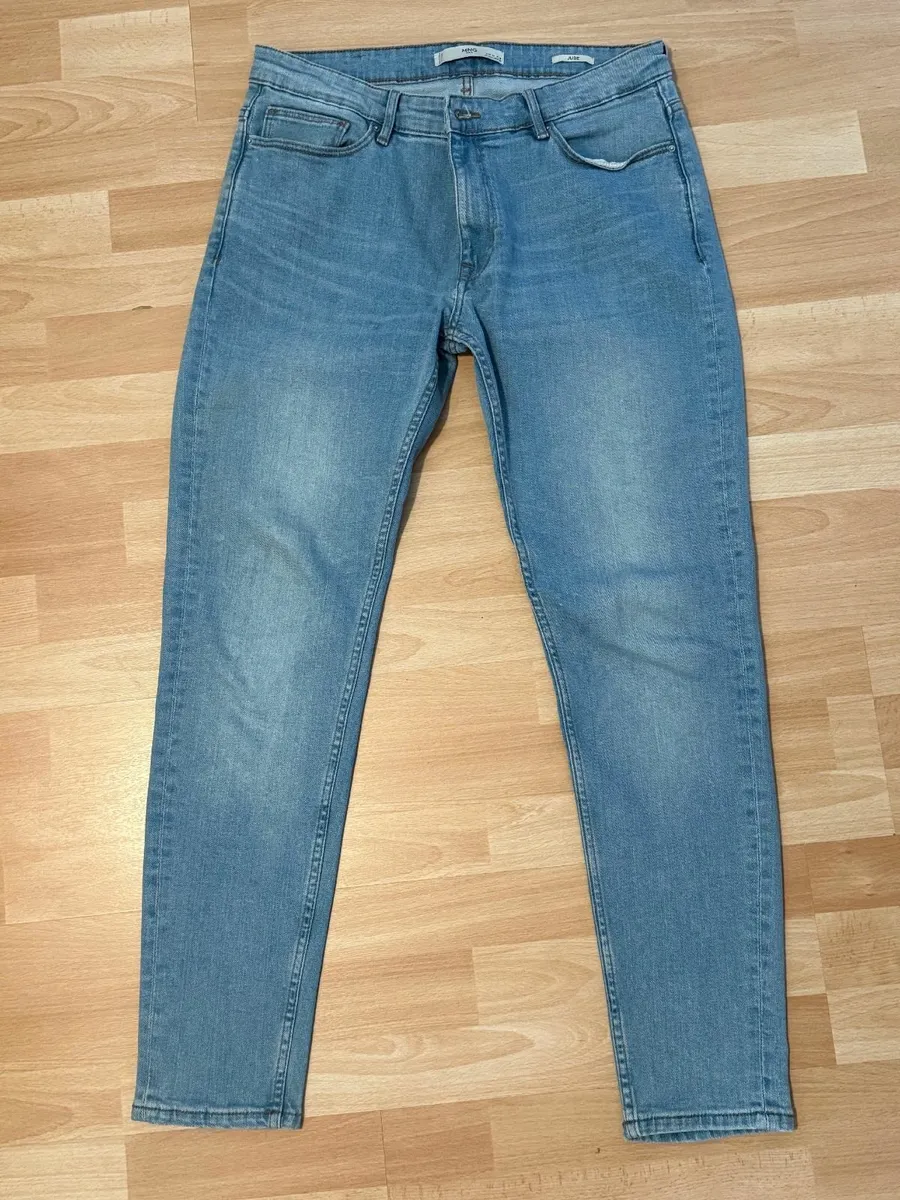 Blue Jeans - Image 1