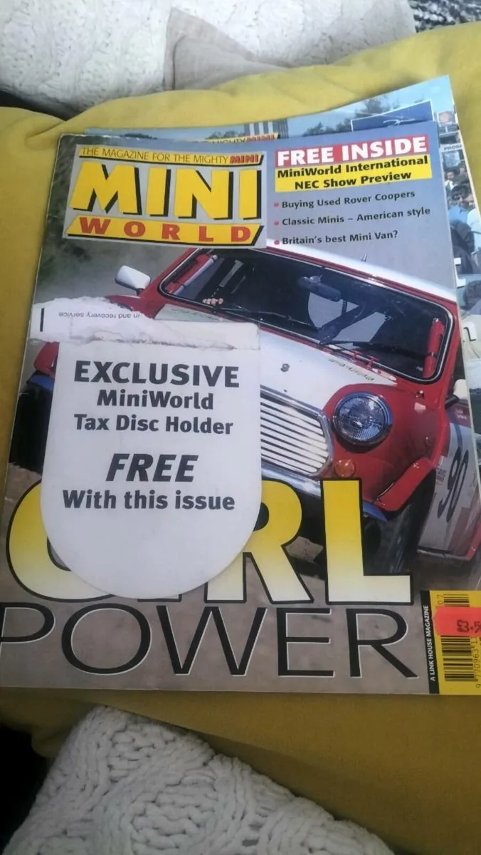 OVER 30 VINTAGE CAR MAGAZINES - Image 2