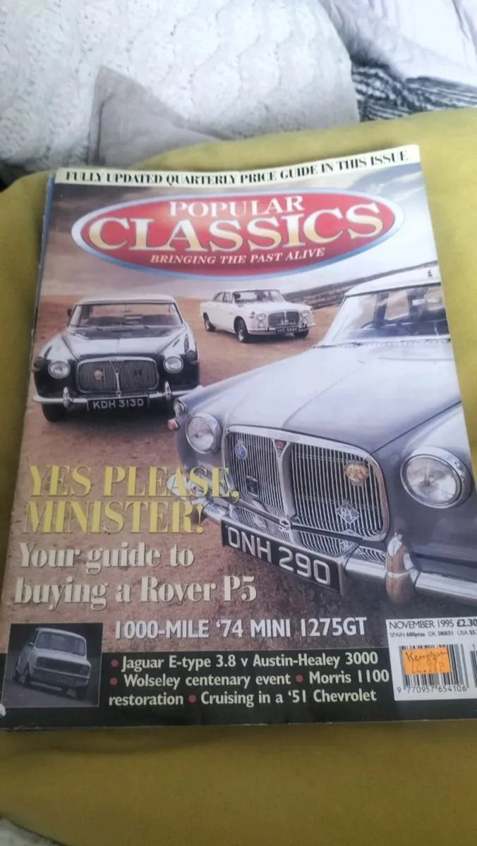 OVER 30 VINTAGE CAR MAGAZINES - Image 4