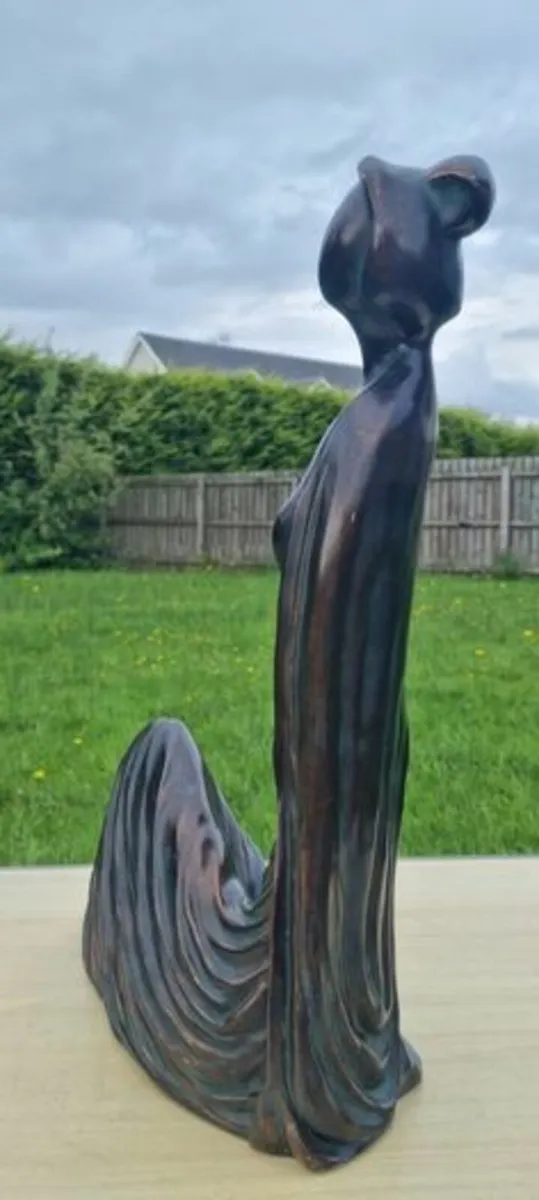 Large Geisha Figure - Image 3