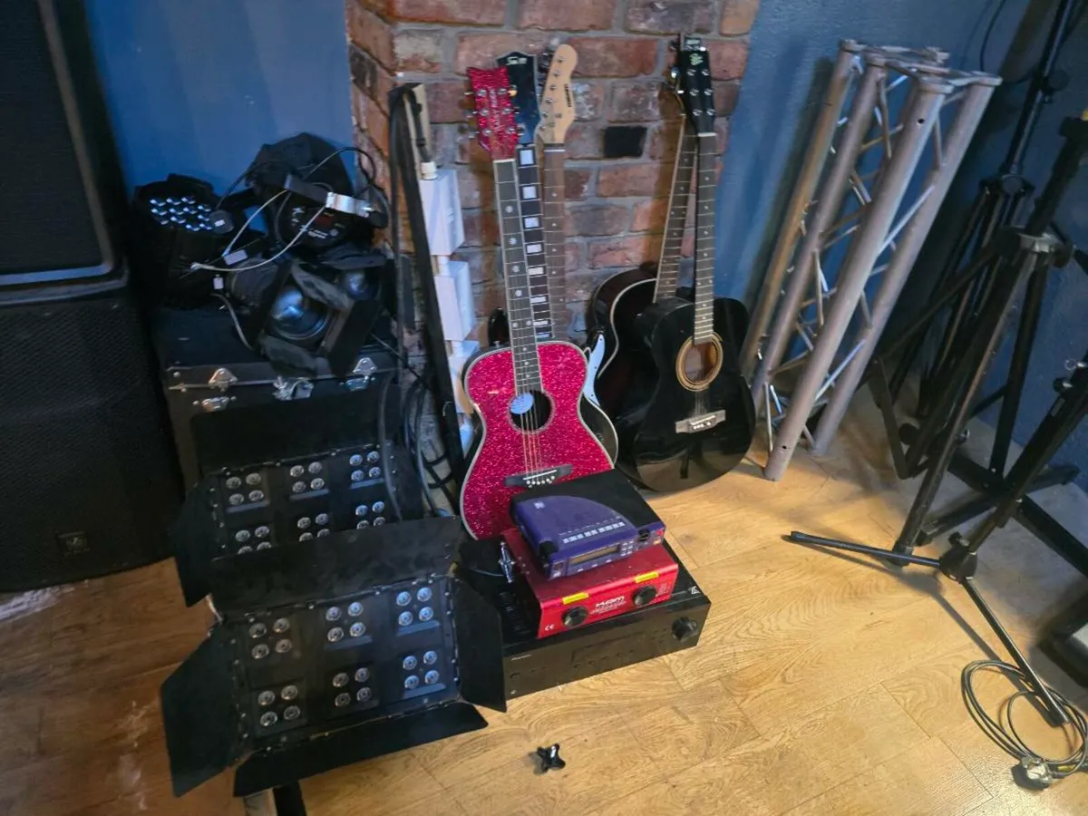 DJ/music/disco set up for bar - Image 2