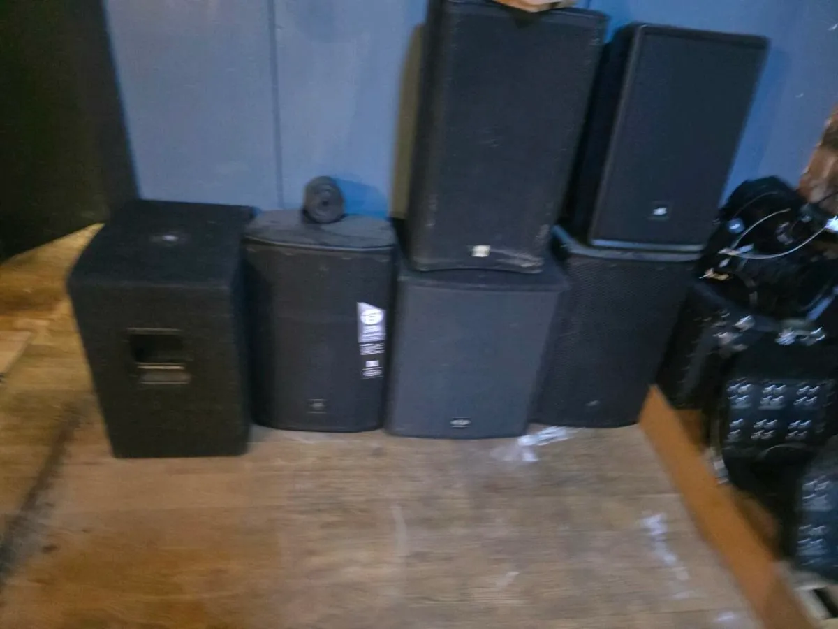 DJ/music/disco set up for bar - Image 4