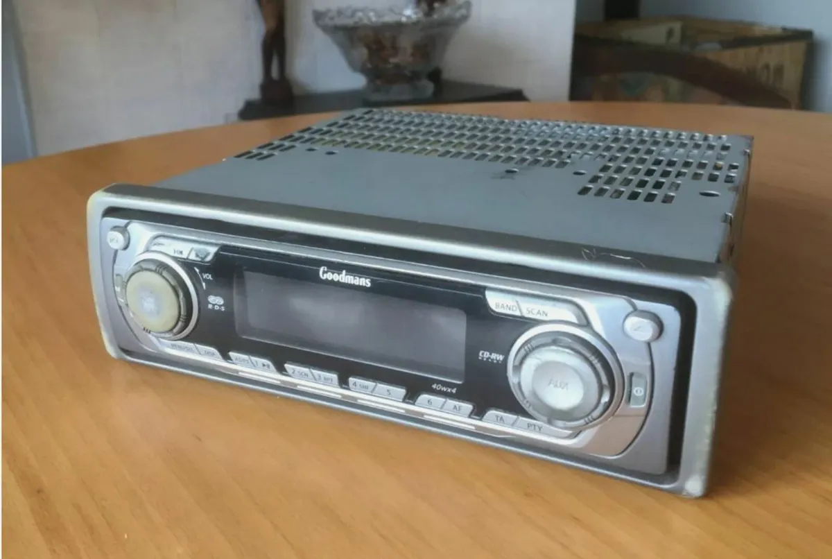 Goodmans Car CD Player/Radio GCE 2813 PLL - Image 2