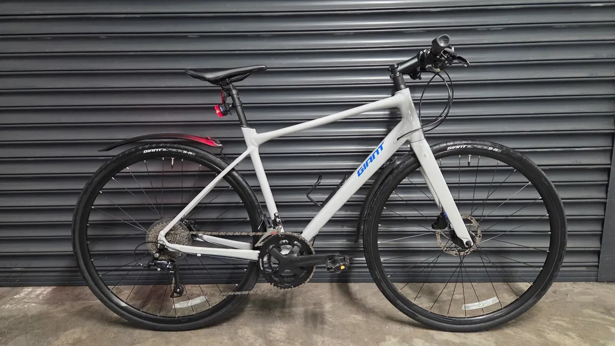 Giant Fastroad SL 2 bike - Image 1