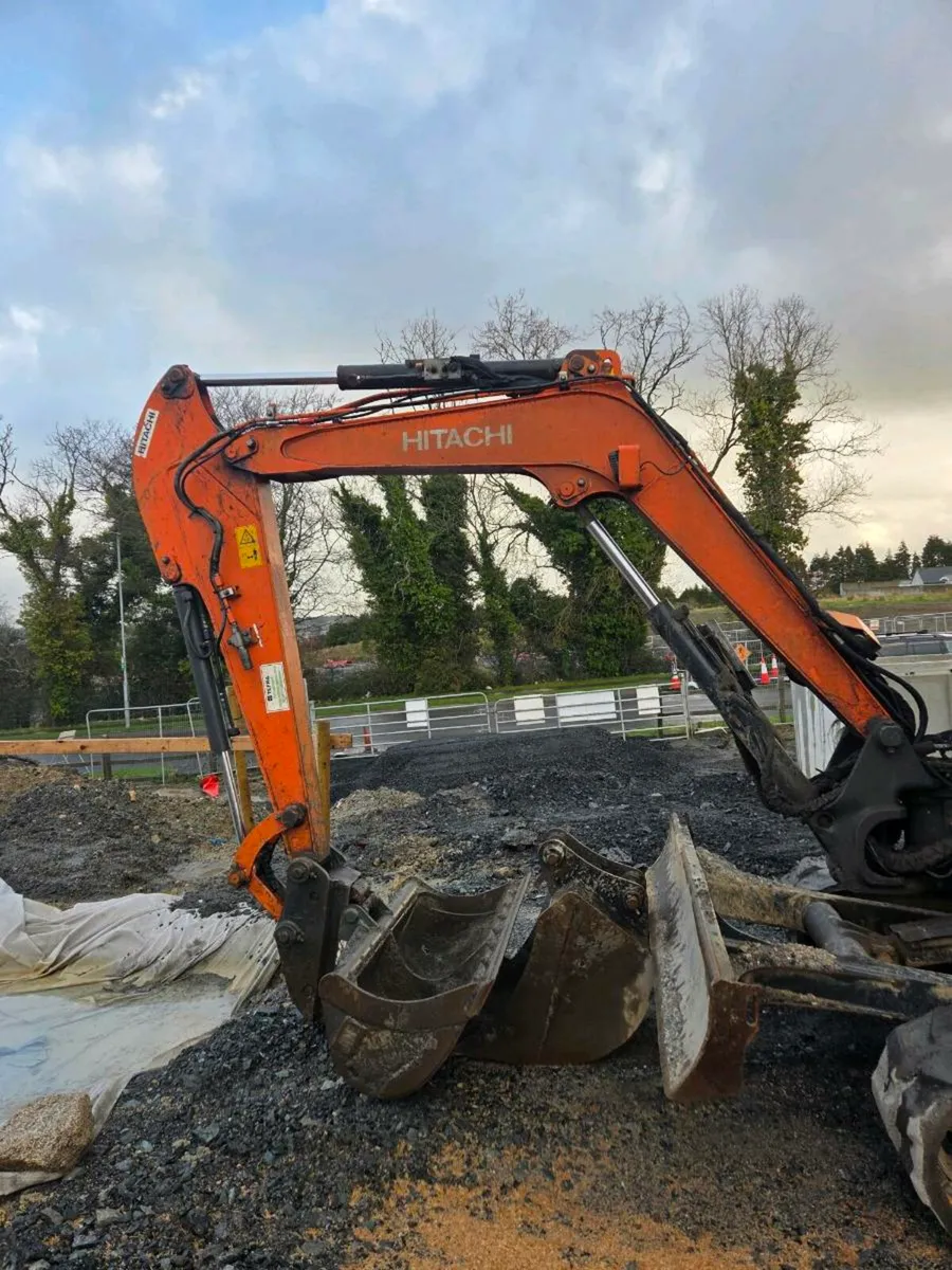 Hitachi 48u - Image 3